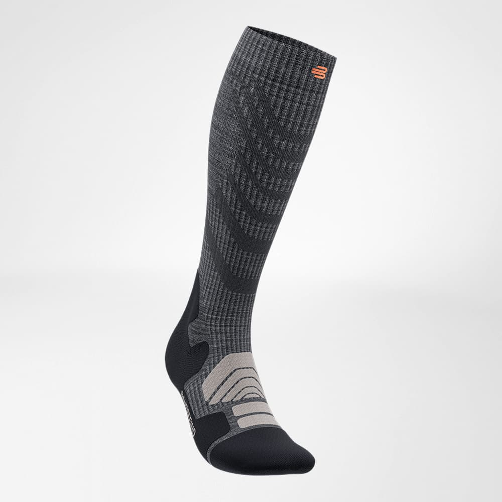 Lateral front view of the merino hiking socks in dark gray